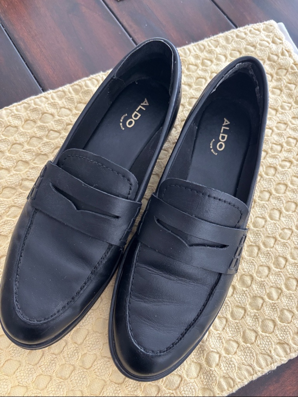 ALDO Black Leather Slip-On Penny Loafers Size 9